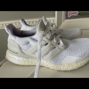 White ultraboost size 7 1/2